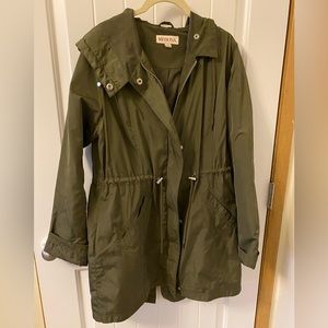 EUC Light-weight Trench